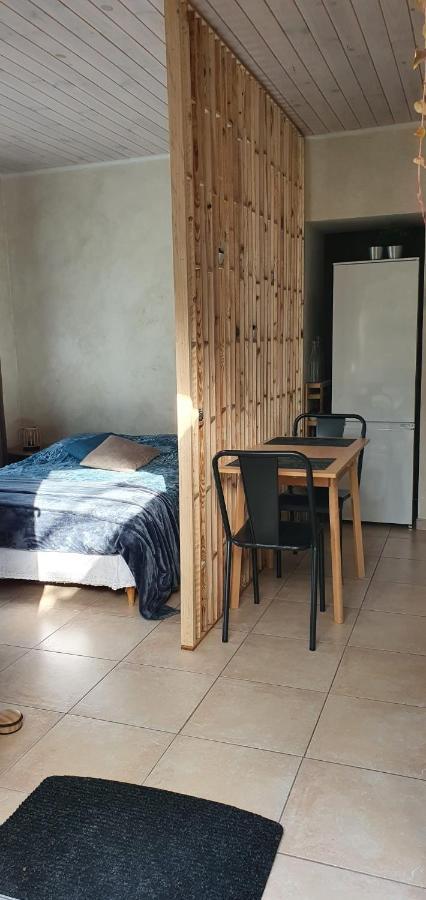 Studio Cosy Avec Grande Terrasse Au Calme Villa Saint-Cyr-sur-Mer Exterior photo
